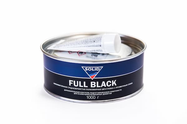 SOLID FULL BLACK Универсальная шпатлевка с черным проявочным покрытием 1.0кг